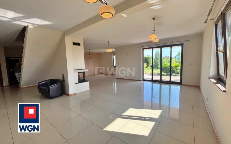 Dom na  wynajem Wołczkowo - Wolnostojący dom na wynajem, 250m2, 6 pokoi