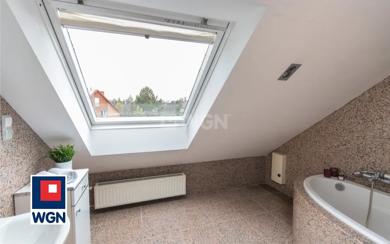 Dom na  sprzedaż Szczecin - Przestronny dom 260m2 | 8 pokoi | garaż | taras | Szczecin Żelechowa