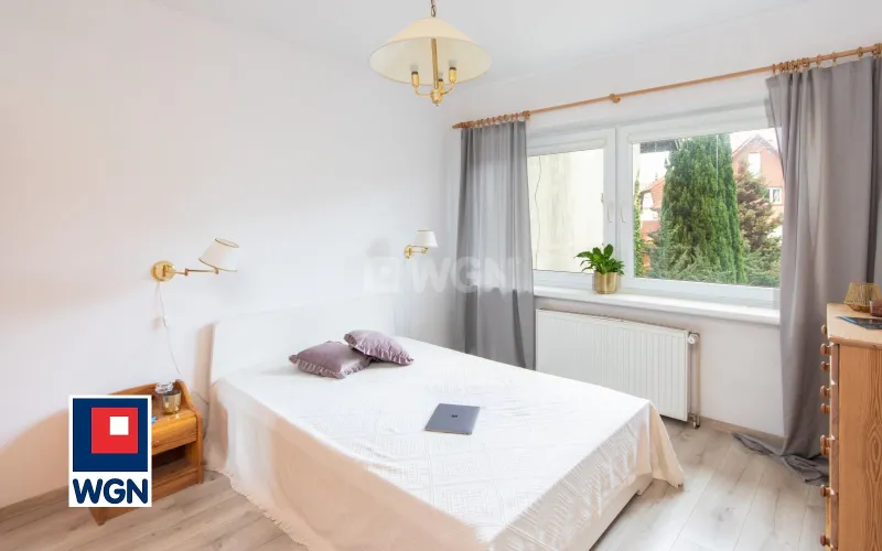 Dom na  sprzedaż Szczecin - Przestronny dom 260m2 | 8 pokoi | garaż | taras | Szczecin Żelechowa