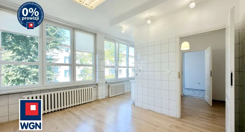 Lokal usługowy na  wynajem Łaziska Górne - Lokal użytkowy 34,80 m2 na wynajem - Łaziska Górne, ul. Mickiewicza 2A.
